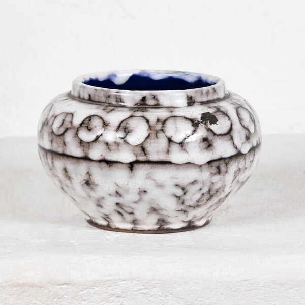 Mid Century Pottery Set Macro 4